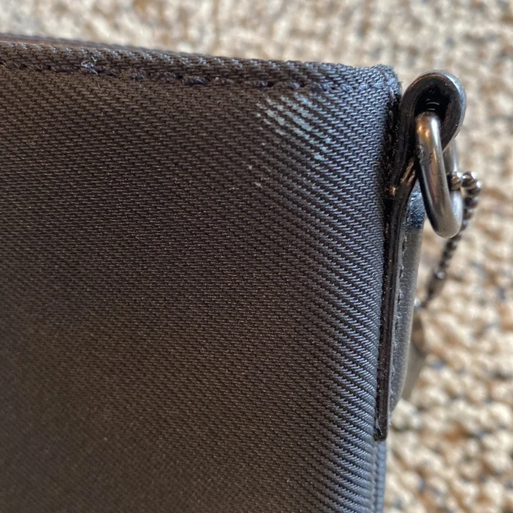 Coach Wristlet/Clutch Nylon & Leather Trim Bag in EUC